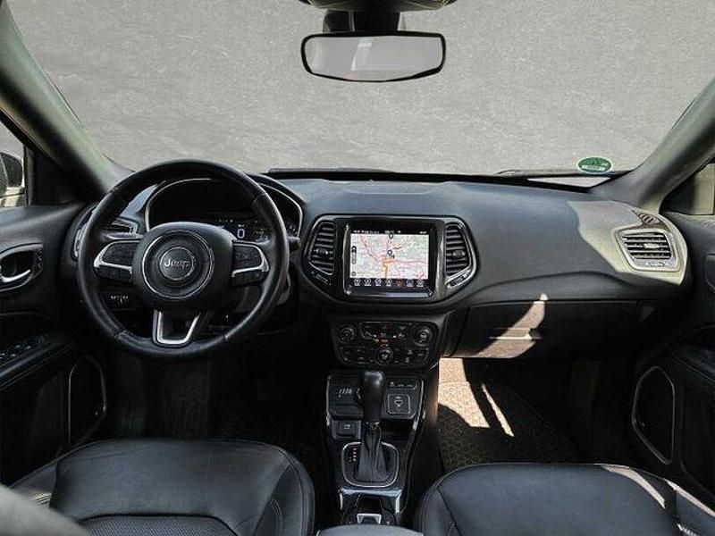 Gebraucht Jeep Compass Limited 241 PS (177 kW) 2020 Schwarz SUV