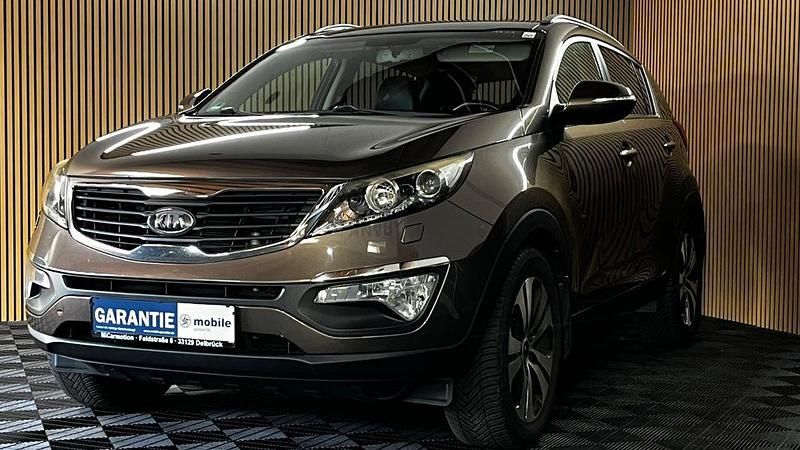Sand track Gebraucht 2010 Kia Sportage Spirit SUV | 8.390 € (Teuer) - Bild 1/4