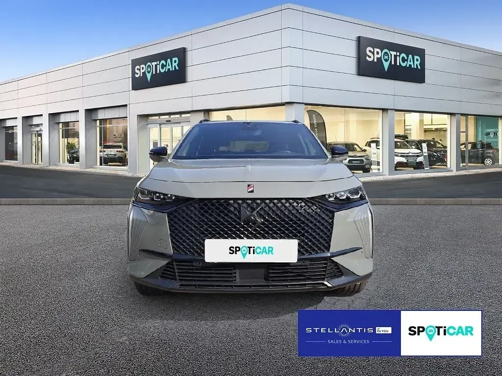 Gebraucht DS Automobiles DS7 Crossback Performance Line Plus 131 PS (96 kW) 2024 Grau SUV