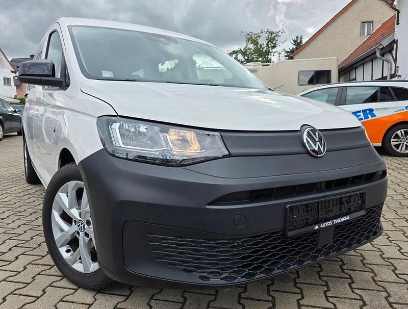Weiß Gebraucht 2023 VW Caddy Maxi Van / Kleinbus | 30.463 € (Fairer Preis) - Bild 1/4