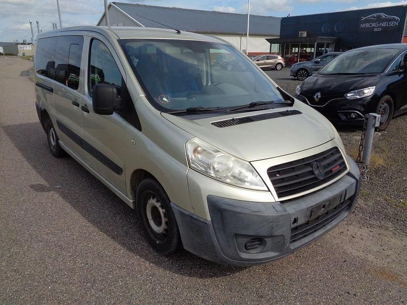 Gebraucht Fiat Scudo 136 PS (100 kW) 2007 Gold Van