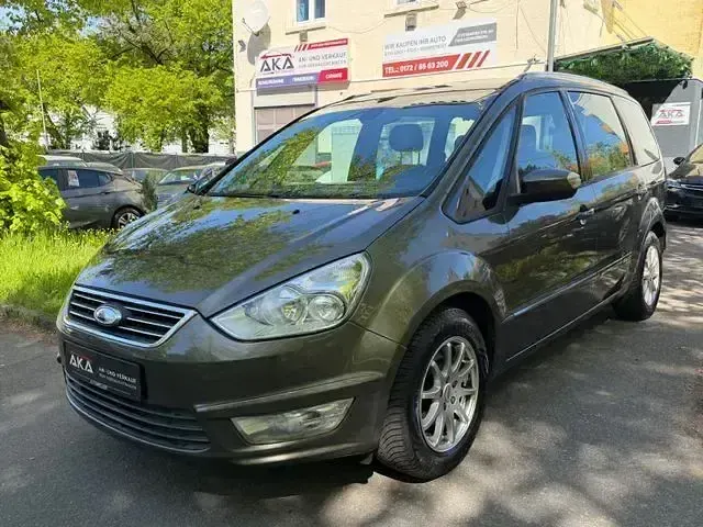 Gebraucht Ford Galaxy Trend 180 PS (132 kW) 2011 Grün Van / Kleinbus