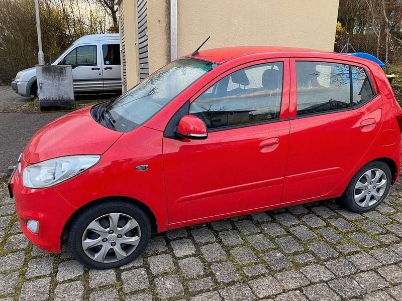Rot Gebraucht 2010 Hyundai i10 Kleinwagen | 5.700 € (Fairer Preis) - Bild 1/4