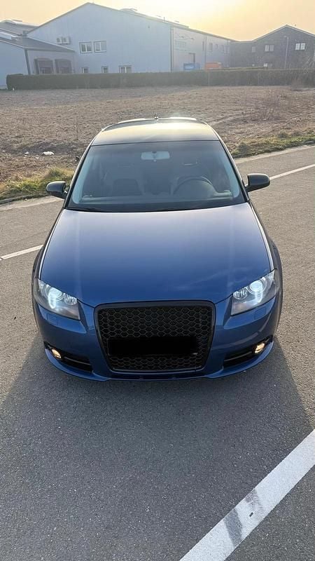 Second-hand Audi A3 Design 241 CP (177 kW) 2006 Albastru Hatchback