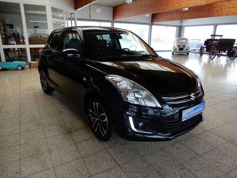 Gebraucht Suzuki Swift X-TRA 94 PS (69 kW) 2017 Schwarz Kleinwagen