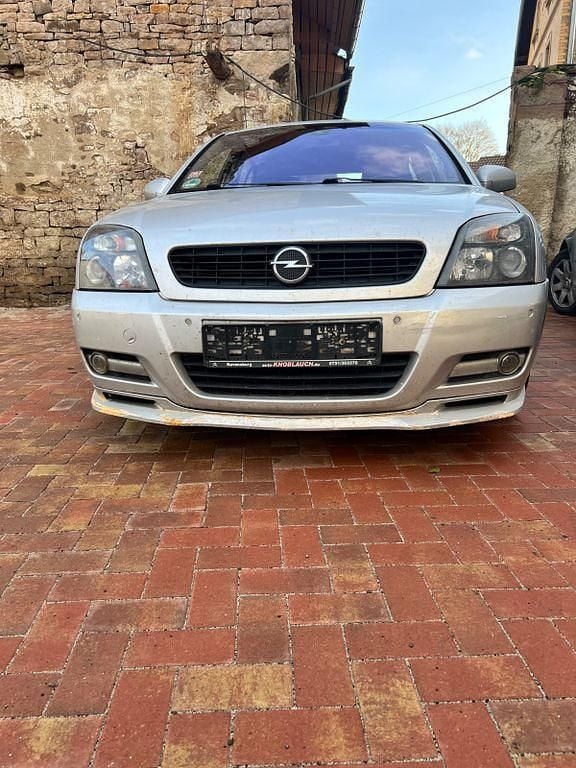 Silber Gebraucht 2005 Opel Signum Kleinwagen | 1.500 € (Guter Preis) - Bild 1/4