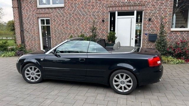 Schwarz Gebraucht 2004 Audi A4 Cabriolet S-Line Cabrio | 6.500 € (Fairer Preis) - Bild 1/4