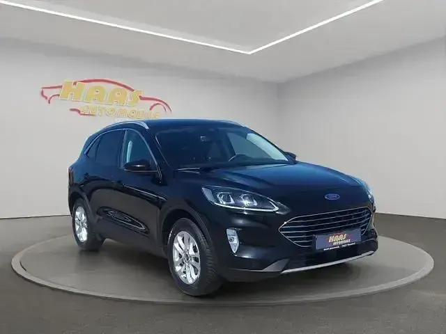 Gebraucht Ford Kuga Titanium 190 PS (139 kW) 2021 Schwarz SUV