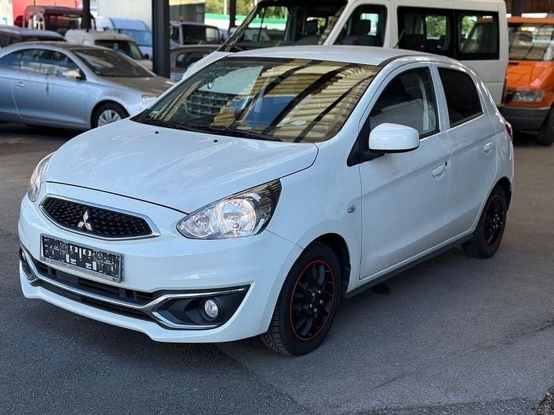 Weiß Gebraucht 2018 Mitsubishi Space Star Basis Limousine | 2.650 € (Superpreis) - Bild 1/4
