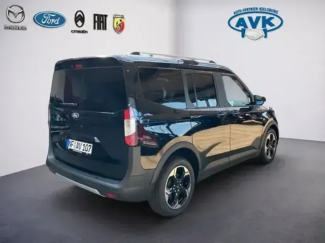 Gebraucht Ford Tourneo Courier Active 125 PS (91 kW) 2026 Obsidianschwarz metallic Van / Kleinbus