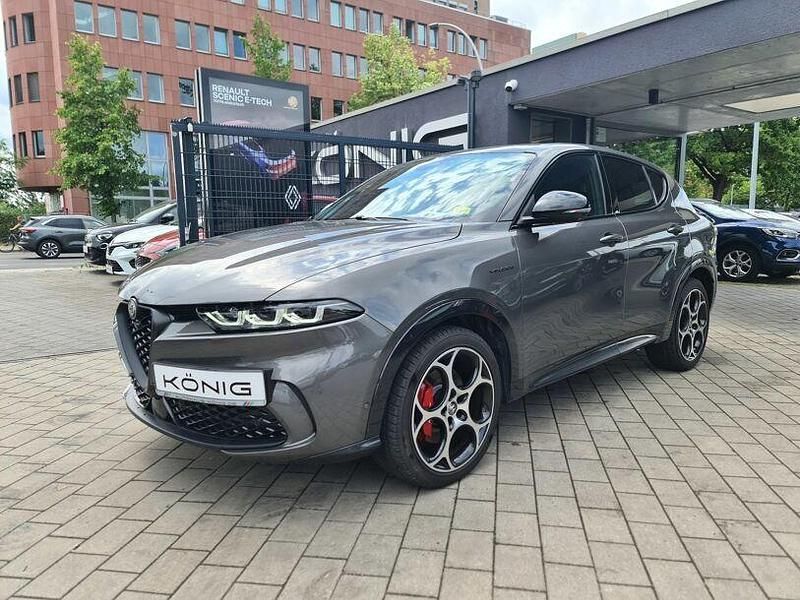 Grau Gebraucht 2023 Alfa Romeo Tonale Veloce SUV | 29.997 € (Teuer) - Bild 1/4