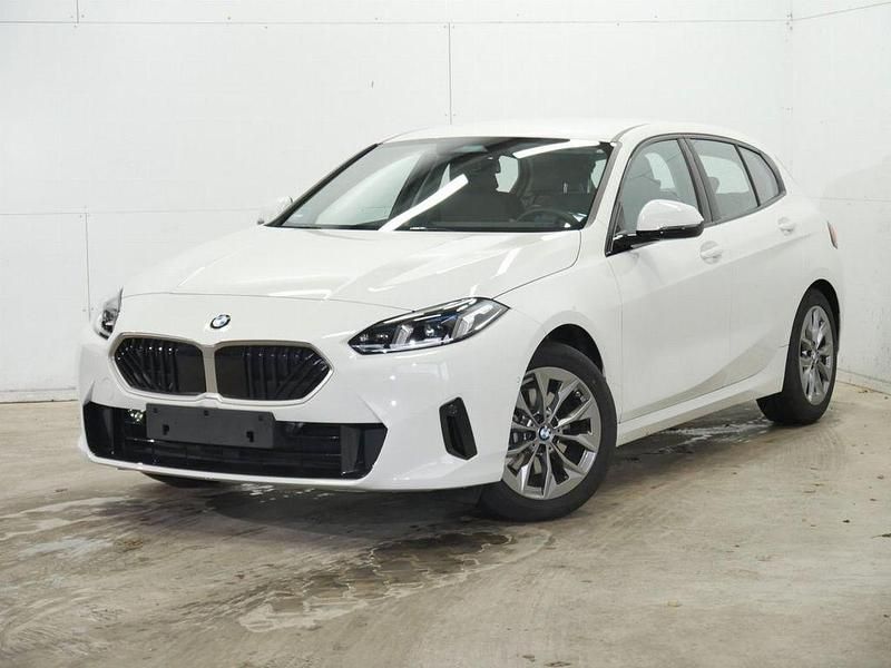 Weiß Gebraucht 2025 BMW 120 Kleinwagen | 28.370 € (Fairer Preis) - Bild 1/3