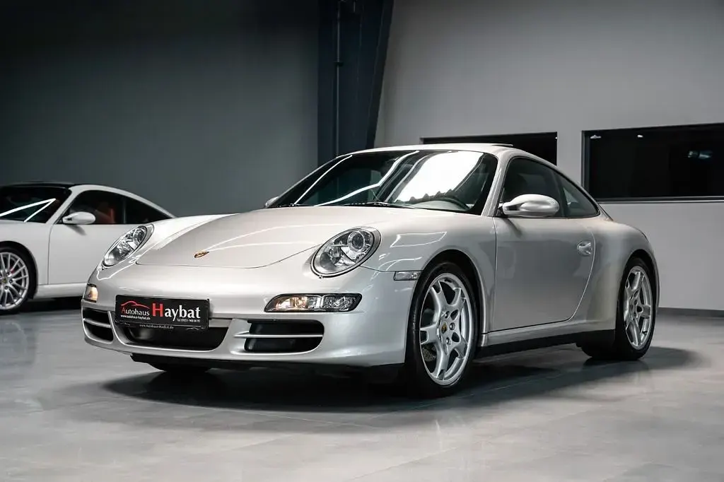 Gebraucht Porsche 911 Carrera 4 Chrono 325 PS (239 kW) 2009 Silber Coupé