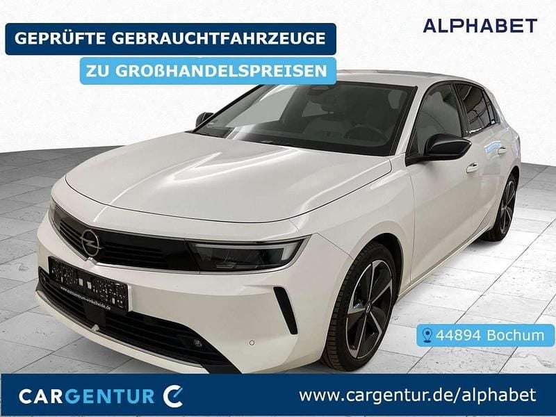 Arktisweiß Gebraucht 2022 Opel Astra Business Elegance Limousine | 15.997 € (Fairer Preis) - Bild 1/2