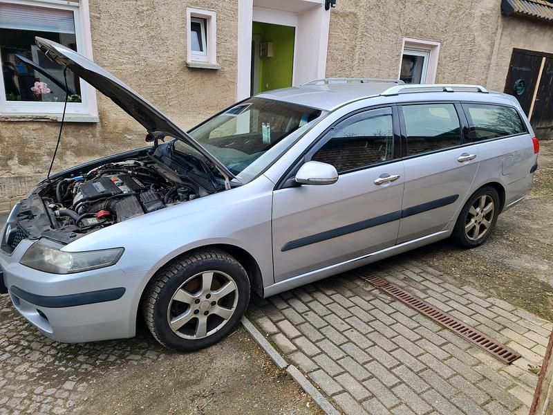 Gebraucht Honda Accord 150 PS (110 kW) 2005 Grau Kombi