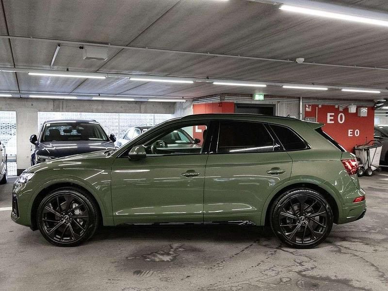 Gebraucht Audi Q5 Ambiente 204 PS (150 kW) 2024 Distriktgrün metallic SUV