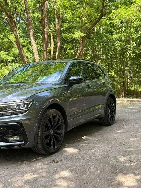 Gebraucht VW Tiguan Style 239 PS (175 kW) 2020 Grau SUV
