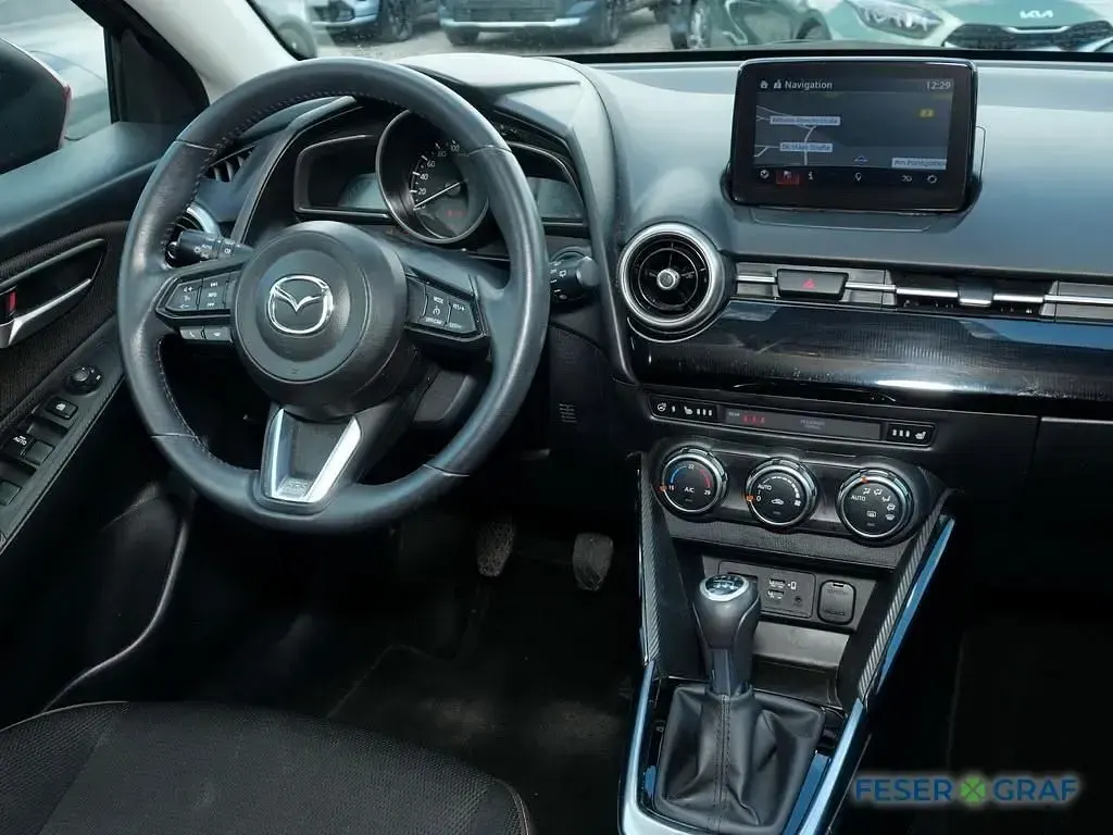 Gebraucht Mazda 2 90 PS (66 kW) 2020 Rot Kleinwagen