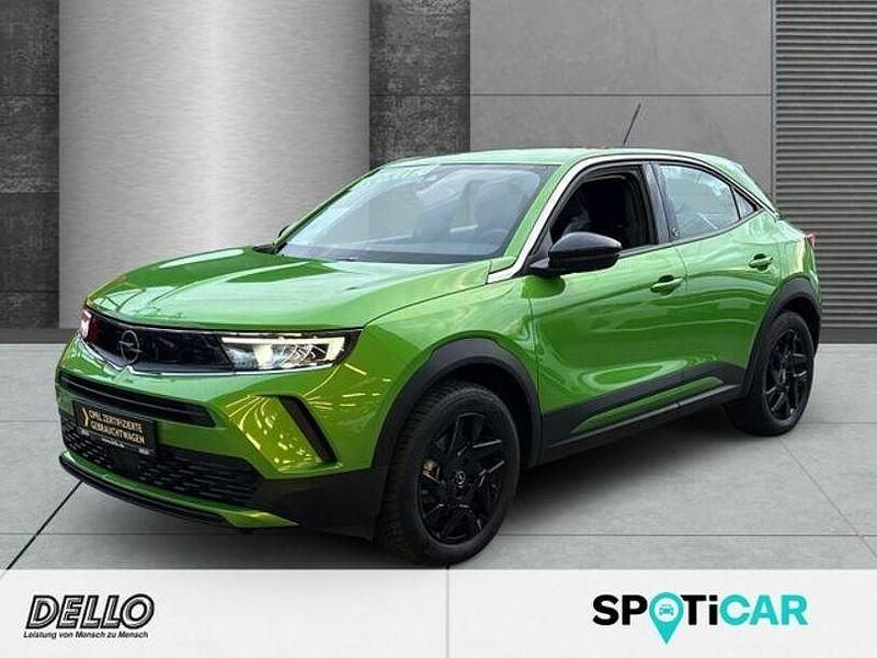 Matcha green/ikone gruen Gebraucht 2021 Opel Mokka-e Edition SUV | 16.890 € (Fairer Preis) - Bild 1/4