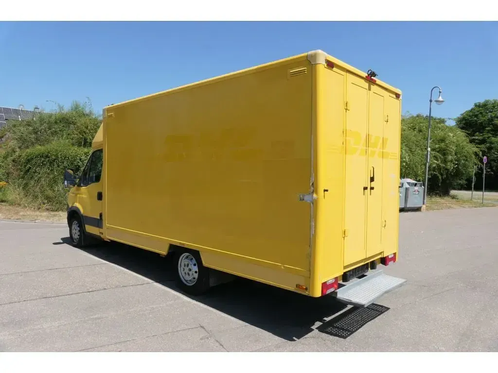 Gebraucht Iveco Daily 106 PS (77 kW) 2012 Gelb Van