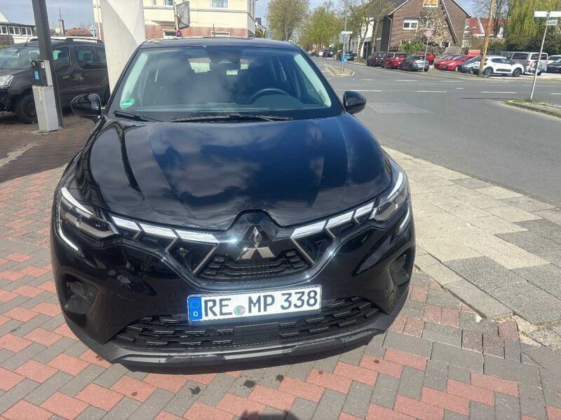 Gebraucht Mitsubishi ASX Basis 91 PS (66 kW) 2023 Onyxschwarz SUV