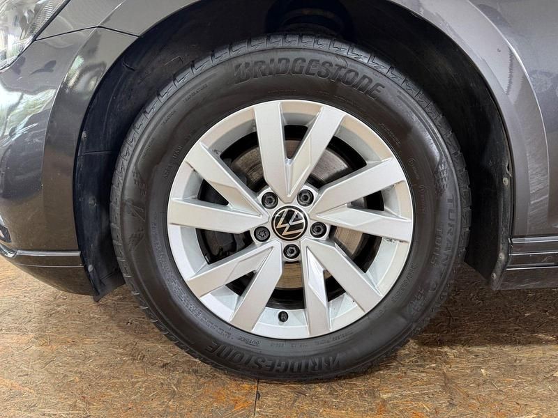 Gebraucht VW Passat Business 150 PS (110 kW) 2022 Grau Kombi