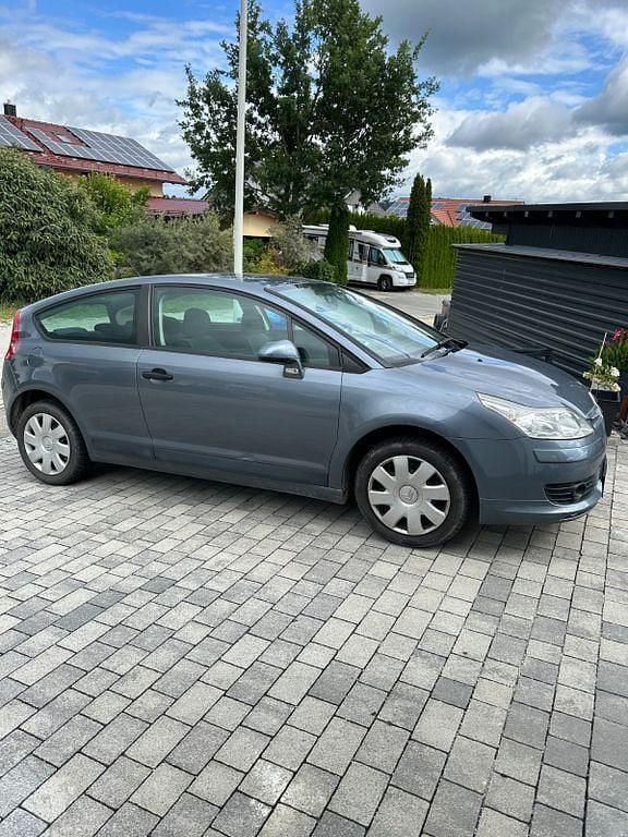 Silber Gebraucht 2005 Citroën C4 VTR Sport Coupé | 2.000 € (Fairer Preis) - Bild 1/4