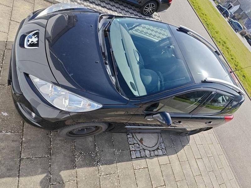 Gebraucht Peugeot 207 Premium 120 PS (88 kW) 2011 Schwarz Kombi