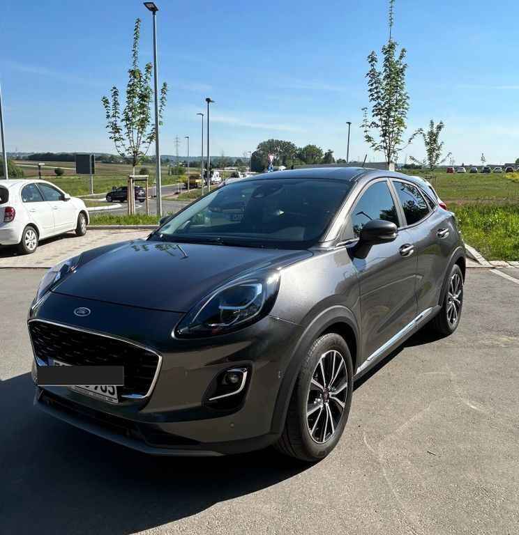 Grau Gebraucht 2022 Ford Puma Titanium SUV | 20.800 € (Guter Preis) - Bild 1/4