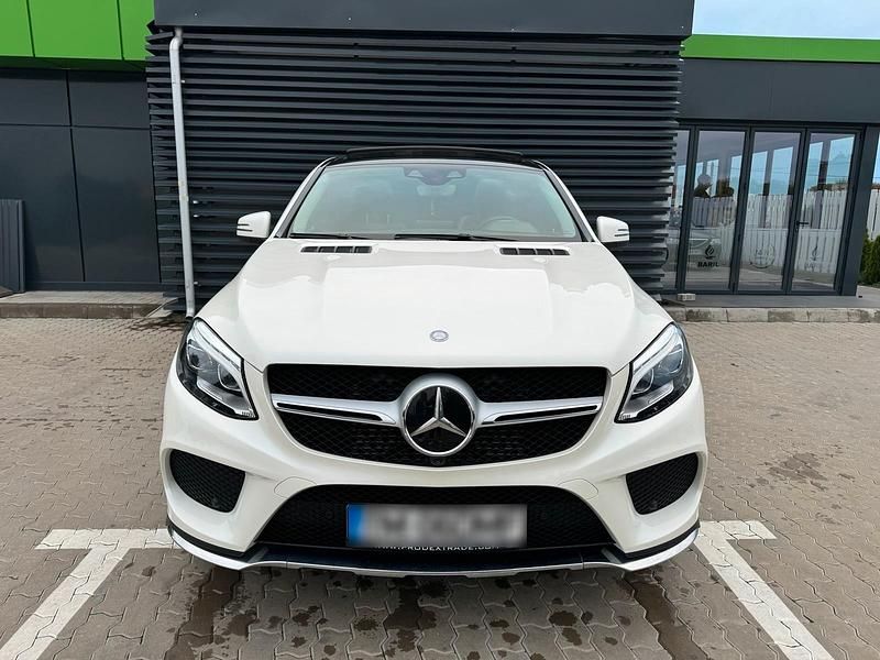 Gebraucht Mercedes GLE350 258 PS (189 kW) 2017 Weiß Coupé