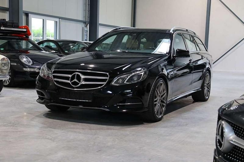 Gebraucht Mercedes 350 252 PS (185 kW) 2014 Schwarz/baltic black Kombi