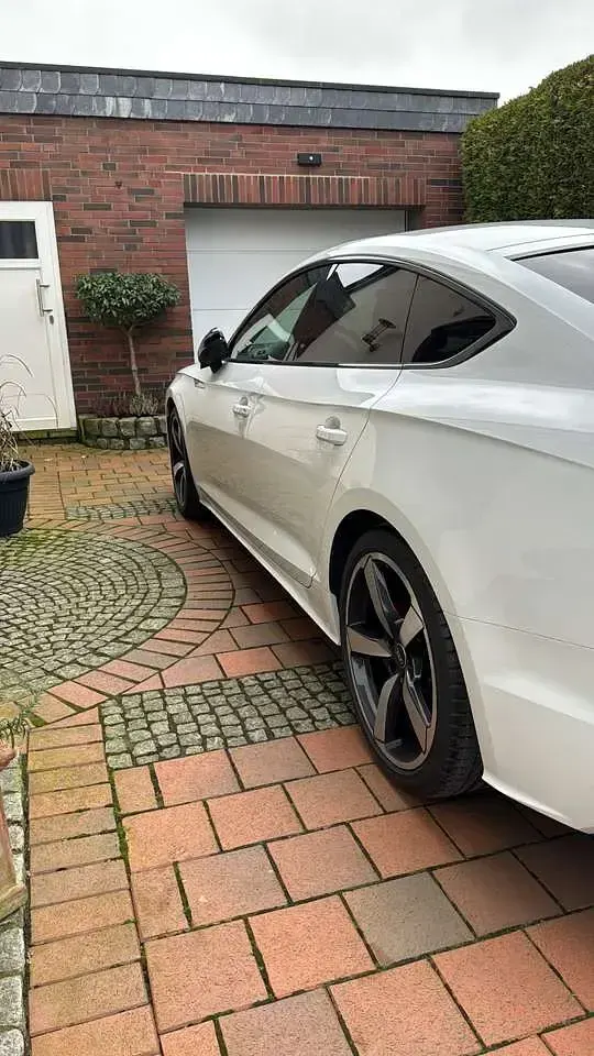 Second-hand Audi A5 S-Line 204 CP (150 kW) 2022 Alb Coupe
