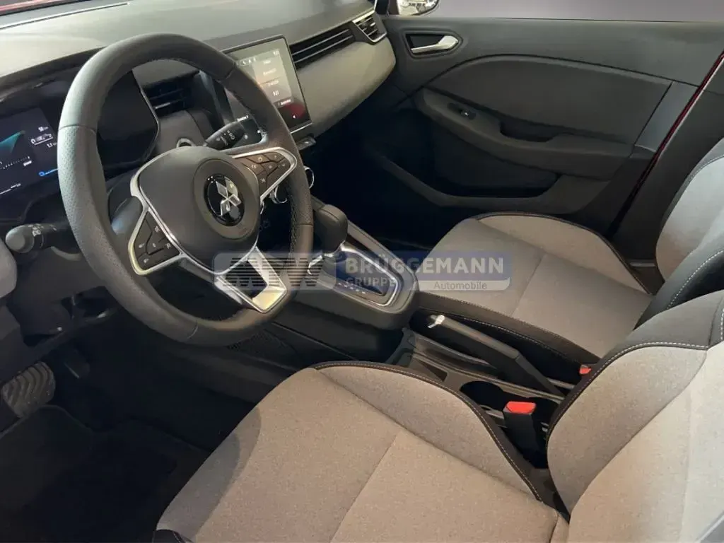 Neu Mitsubishi Colt Plus 143 PS (105 kW) 2025 M) (grau Kleinwagen