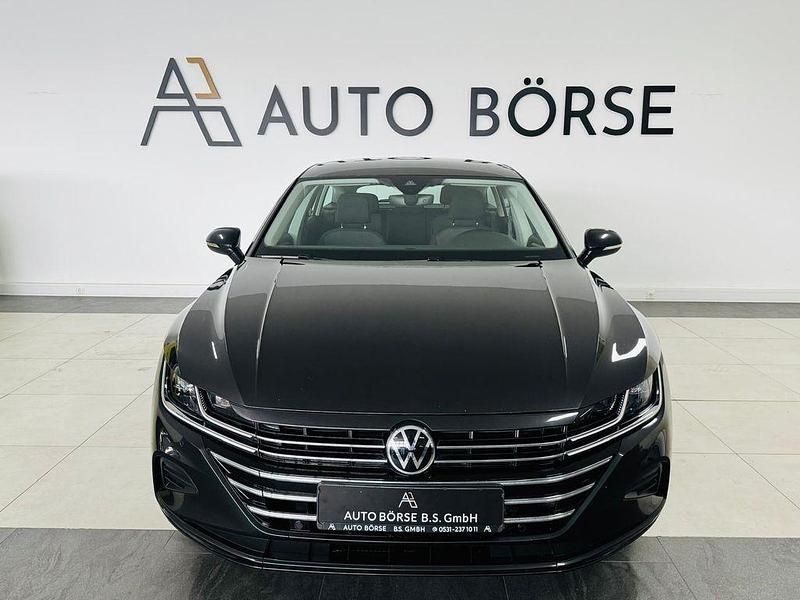 Używany VW Arteon 150 KM (110 kW) 2023 Szary Sedan/Limuzyna