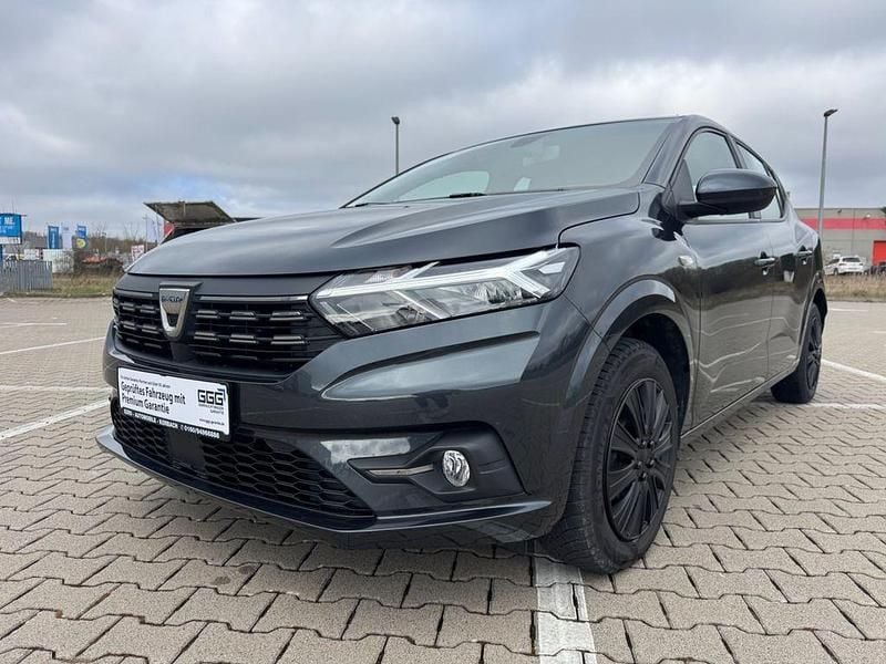 Gebraucht Dacia Sandero Comfort 91 PS (66 kW) 2021 Grau Limousine