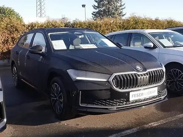Neu Skoda Superb 150 PS (110 kW) 2025 Onyxschwarz Kombi