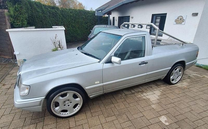 Gebraucht Mercedes 250 90 PS (66 kW) 1987 Silber Pickup