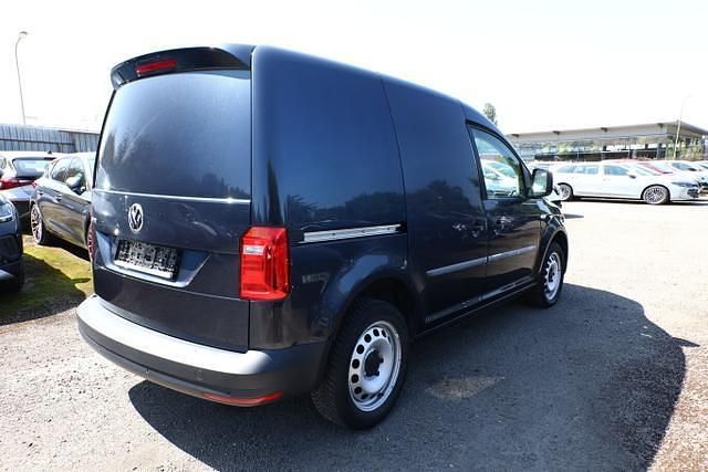 Starlight blue metallic starlight blue metallic Gebraucht 2019 VW Caddy Van / Kleinbus | 16.571 € (Superpreis) - Bild 1/4