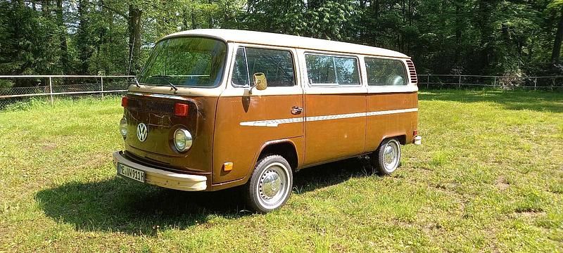 Braun Gebraucht 1978 VW T2 Van | 23.900 € - Bild 1/4