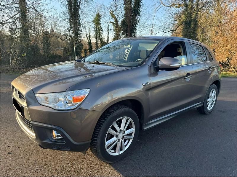 Schwarz Gebraucht 2011 Mitsubishi ASX SUV | 4.950 € (Fairer Preis) - Bild 1/4