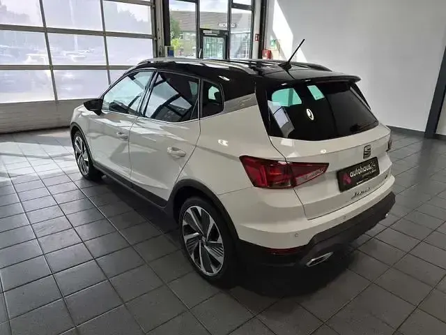 Gebraucht Seat Arona Beats 150 PS (110 kW) 2022 Weiß SUV