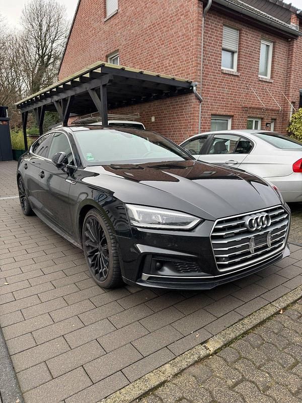 Schwarz Gebraucht 2017 Audi A5 Sportback S-Line Kleinwagen | 19.000 € (Fairer Preis) - Bild 1/4