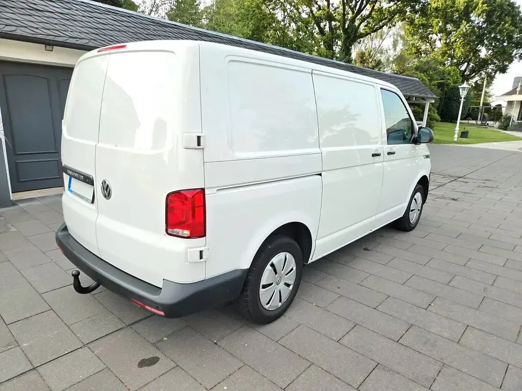 Gebraucht VW T6.1 110 PS (80 kW) 2022 Weiß Van