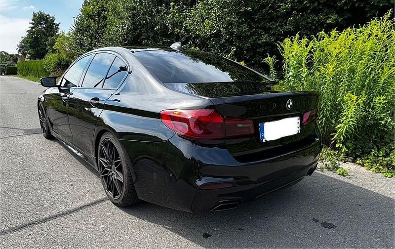 Gebraucht BMW 530 Performance 252 PS (185 kW) 2018 Schwarz Limousine