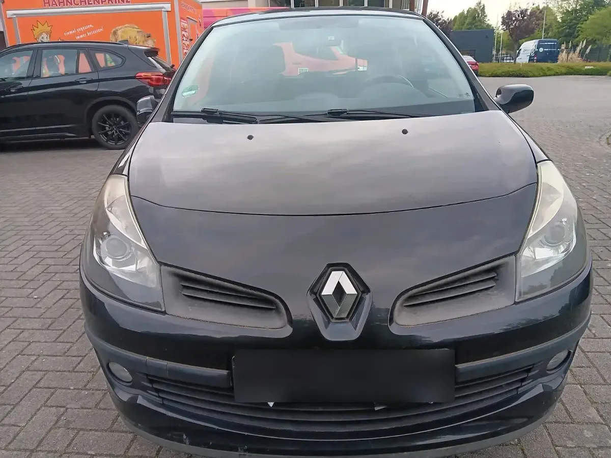 Gebraucht Renault Clio 75 PS (55 kW) 2006 Schwarz Kleinwagen