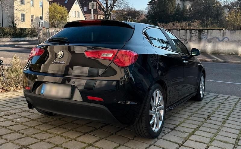 Gebraucht Alfa Romeo Giulietta Turismo 170 PS (125 kW) 2012 Schwarz Kleinwagen
