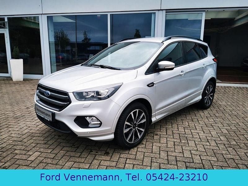 Silber Gebraucht 2017 Ford Kuga ST-Line SUV | 16.590 € (Fairer Preis) - Bild 1/4