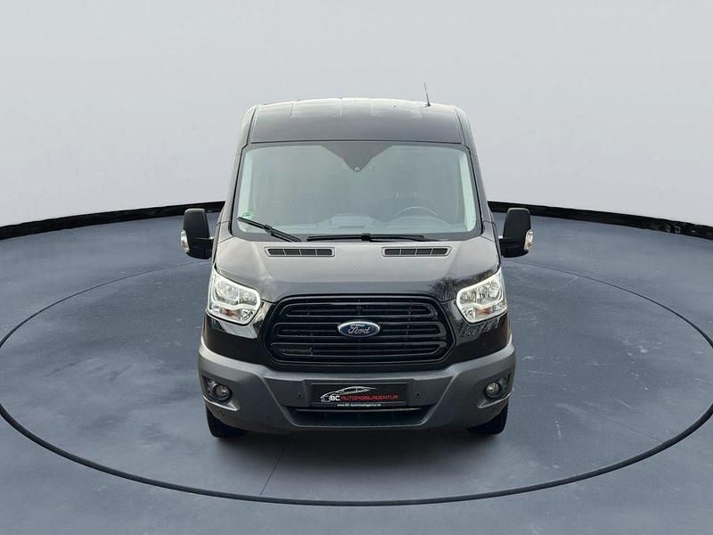 Gebraucht Ford Transit Trend 170 PS (125 kW) 2019 Schwarz Van / Kleinbus