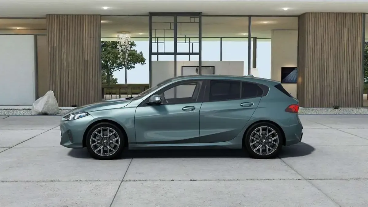 Gebraucht BMW 120 Performance 170 PS (125 kW) 2026 Grün Kleinwagen