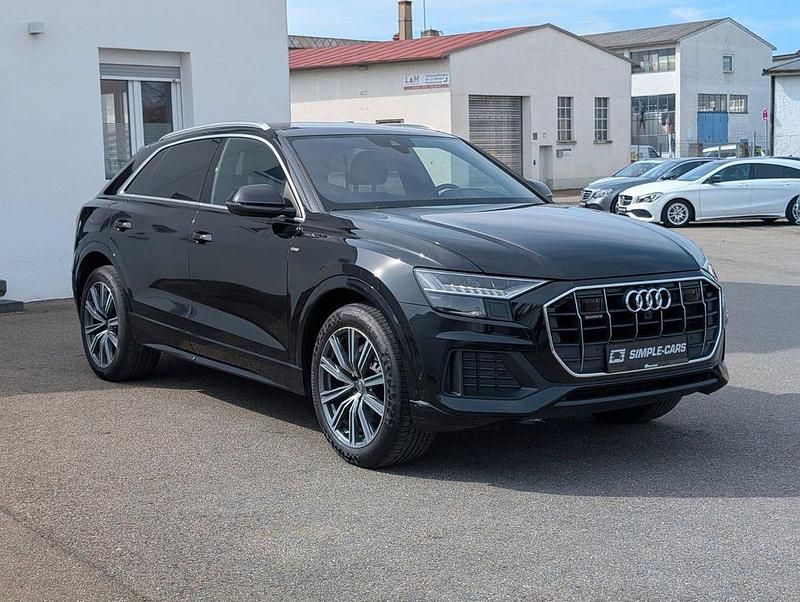 Gebraucht Audi Q8 S-line plus 286 PS (210 kW) 2019 Schwarz SUV
